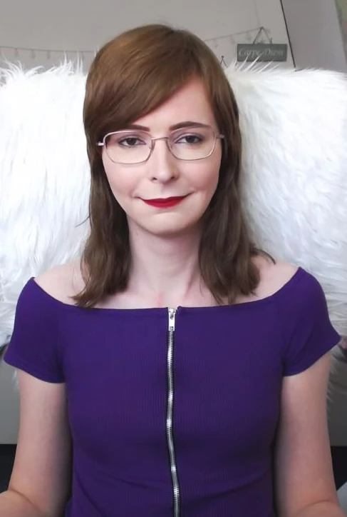 Interview with porn star and escort Lara Luv